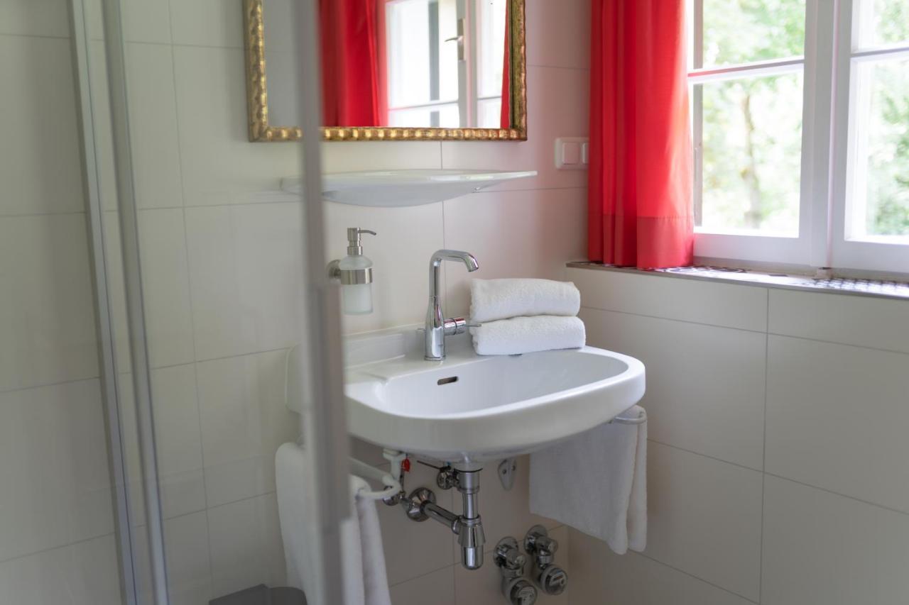 Villa Schwertfuehrer Velden am Wörther See Extérieur photo
